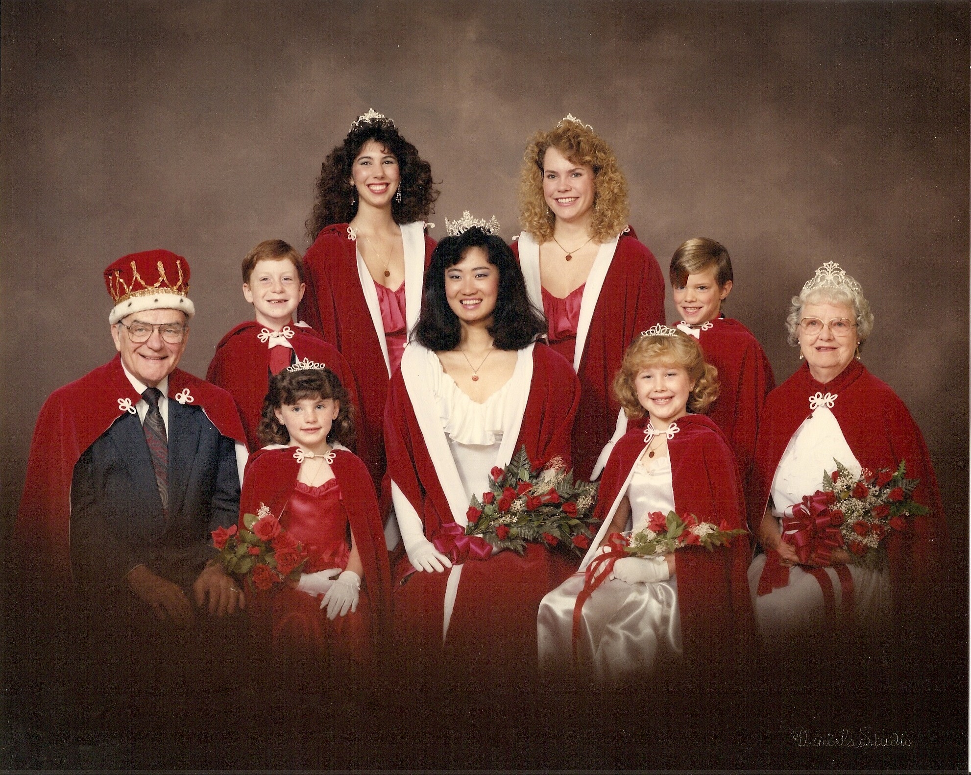 1988-1989 Royal Family photo